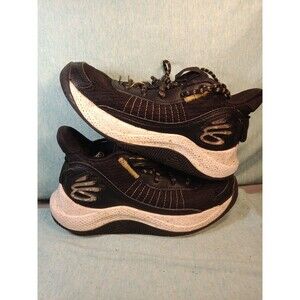 Under Armour UA CURRY 3Z7 Mens Black/Noir Basketball Shoes 3026623-001 Size 3.5Y